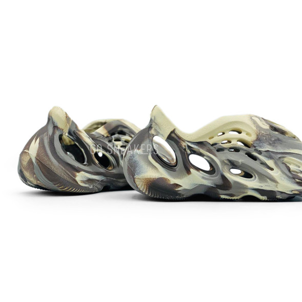 Унисекс кроссовки для бега Adidas Yeezy Foam Runer Cream Multi