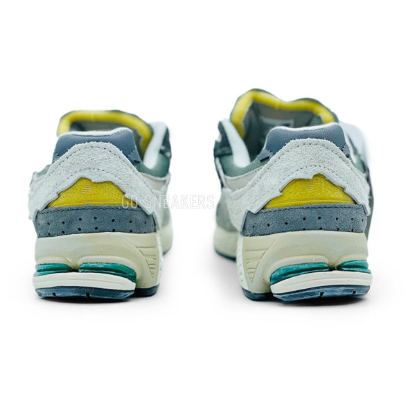 Унисекс кроссовки New Balance 2002R Protection Pack White/Khaki