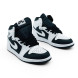 Унисекс зимние кроссовки Nike Air Jordan 1 Winter White Black